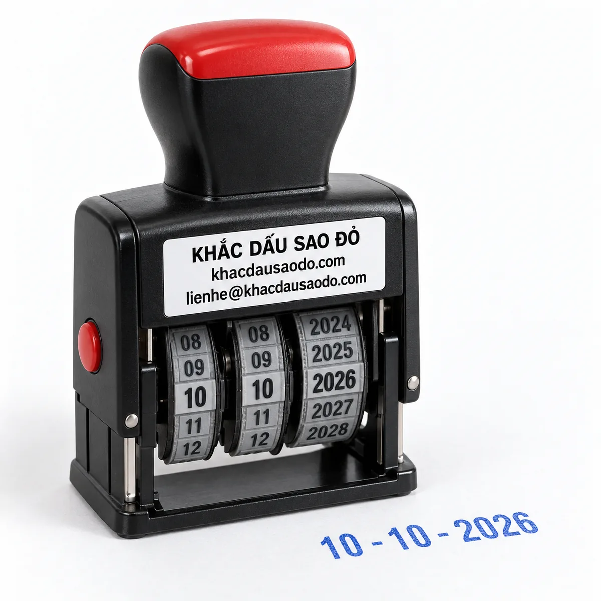 Dấu ngày tháng năm cận cảnh chi tiết của Khắc Dấu Sao Đỏ